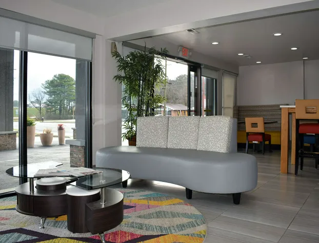 Quality Inn Calhoun North I-75 hotel detail image 3