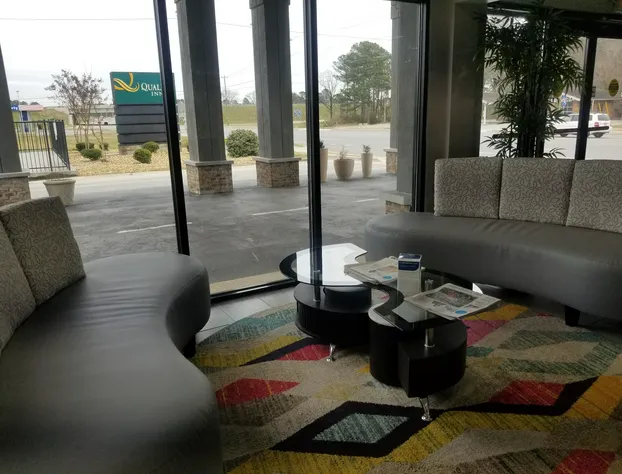 Quality Inn Calhoun North I-75 hotel detail image 4