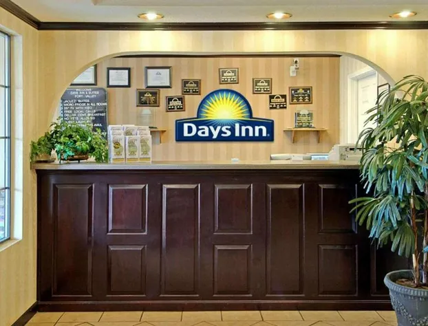 Days Inn & Suites by Wyndham Fort Valley hotel detail image 1