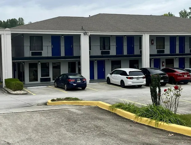 Days Inn by Wyndham Douglasville-Atlanta-Fairburn Road hotel detail image 1