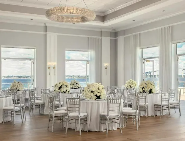 Newport Harbor Island Resort hotel detail image 3