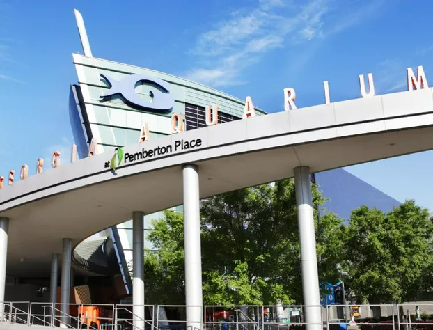 Super 8 by Wyndham Marietta/West/Atl Area hotel detail image 3