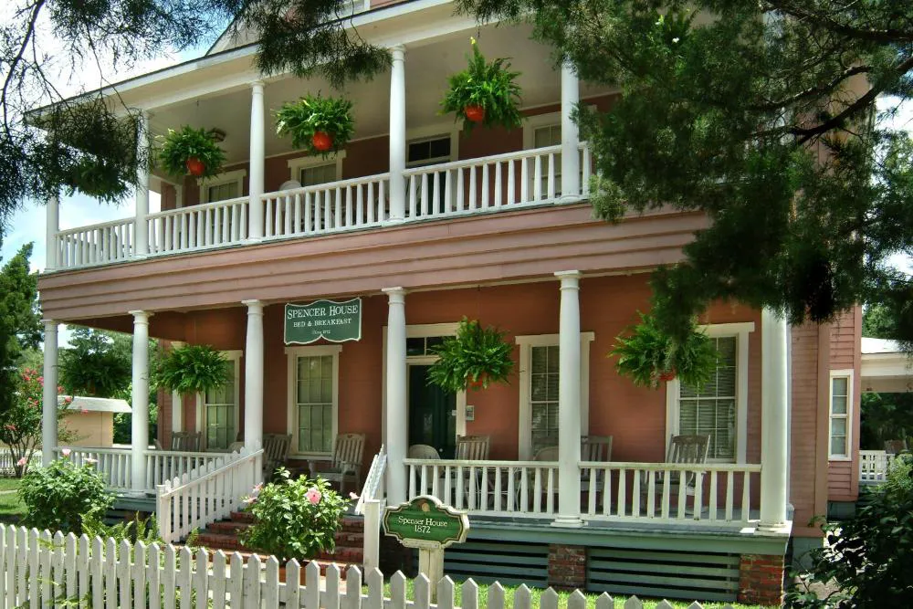 Spencer House Inn Bed & Breakfast hotel hero