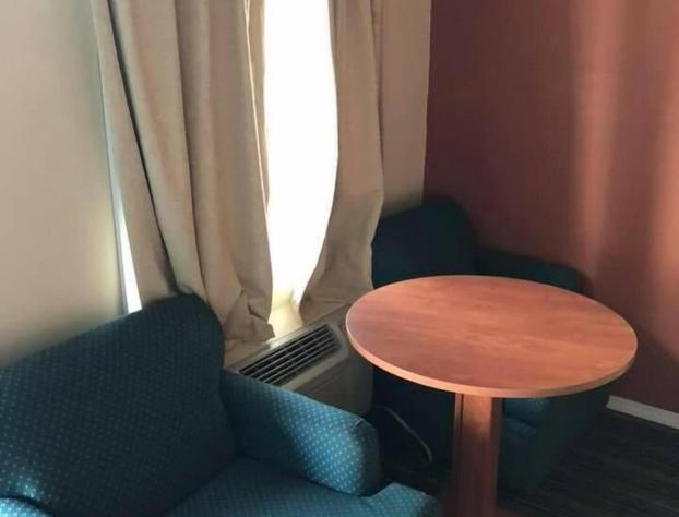 Scottish Inn & Suites hotel detail image 4