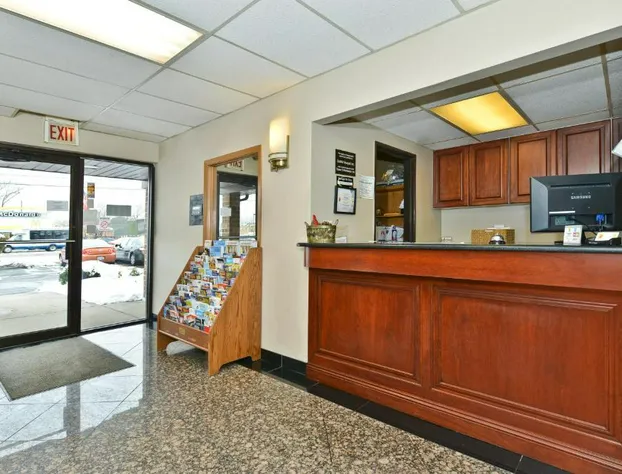 Super 8 by Wyndham Bridgeview/Chicago Area hotel detail image 4