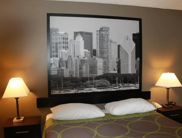 Super 8 by Wyndham Bridgeview/Chicago Area hotel detail image 2