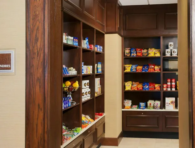 DoubleTree by Hilton Collinsville - St. Louis hotel detail image 3