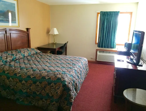 Executive Inn and Suites hotel detail image 4