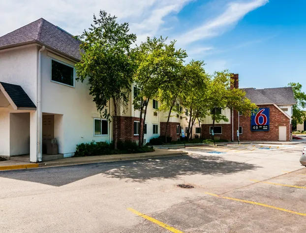 Motel 6 Arlington Heights, IL - Chicago North Central hotel detail image 3