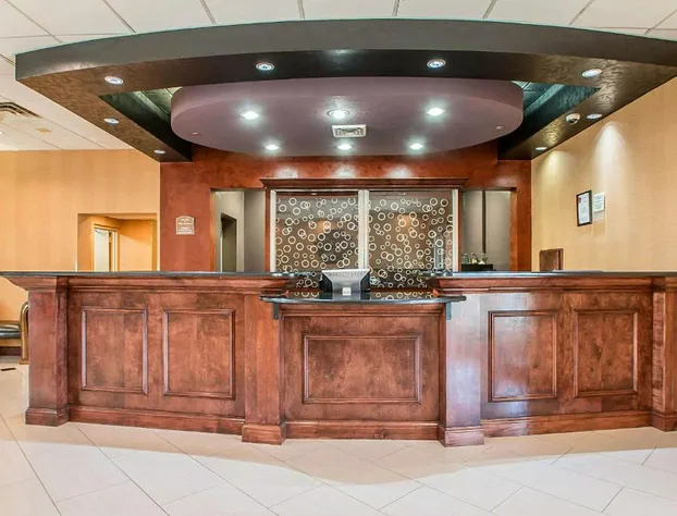 Clarion Inn Elmhurst - Oak Brook near I-88, I-290, I-294 hotel detail image 3