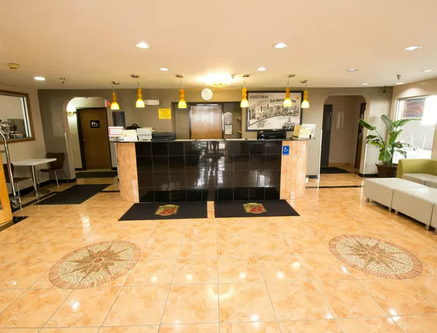 Super 8 by Wyndham Chicago O'Hare Airport hotel detail image 2