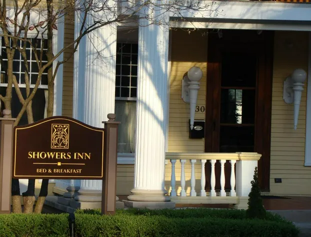 Showers Inn hotel detail image 4