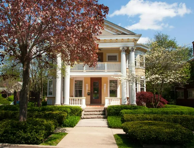 Showers Inn hotel detail image 1