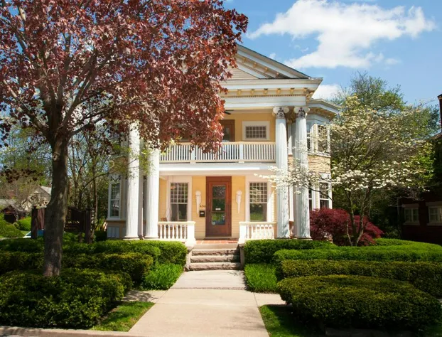 Showers Inn hotel detail image 3