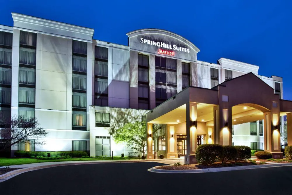 Springhill Suites by Marriott Chicago Elmhurst/Oakbrook Area hotel hero