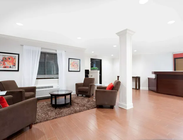 Ramada by Wyndham Tell City hotel detail image 4