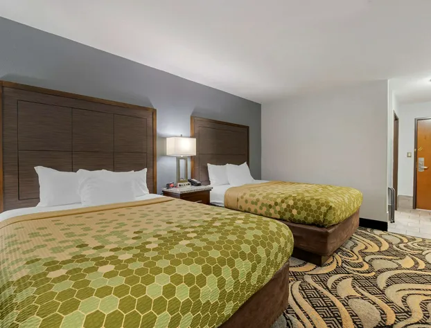 Econo Lodge Shelbyville North hotel detail image 4