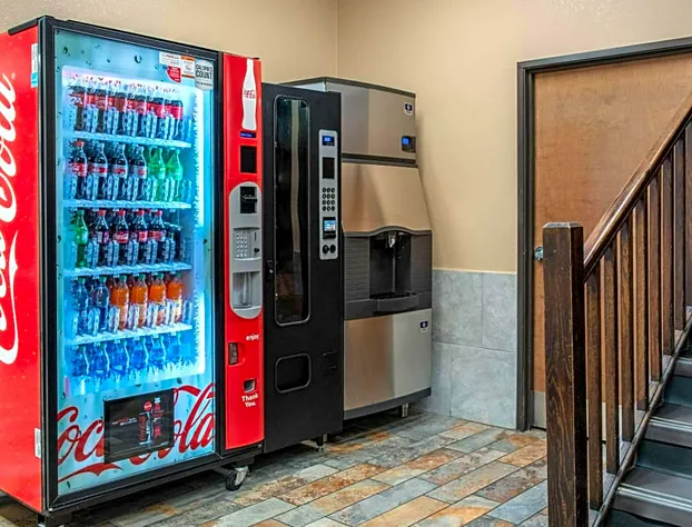 Econo Lodge hotel detail image 1