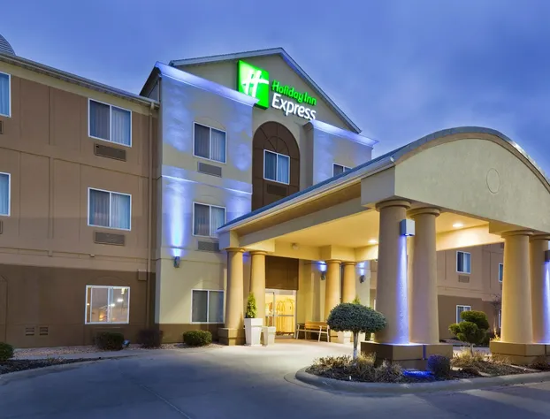 Holiday Inn Express Hotel & Suites Burlington by IHG hotel detail image 1