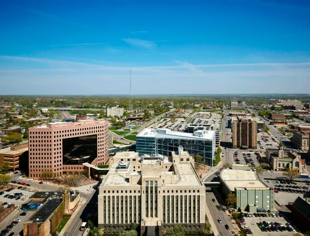 Des Moines Marriott Downtown hotel detail image 1