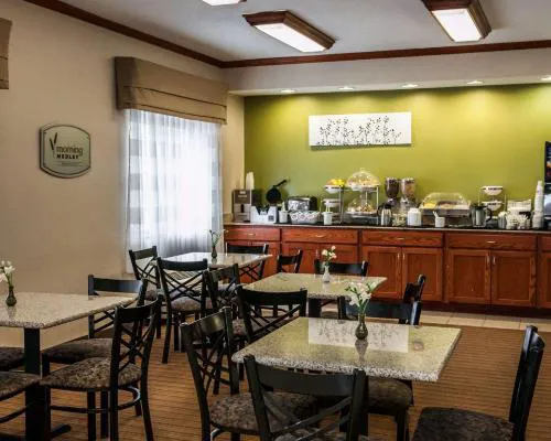 Sleep Inn South Bend Airport hotel detail image 4