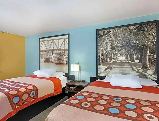 Super 8 by Wyndham Eddyville/Kuttawa hotel detail image 4