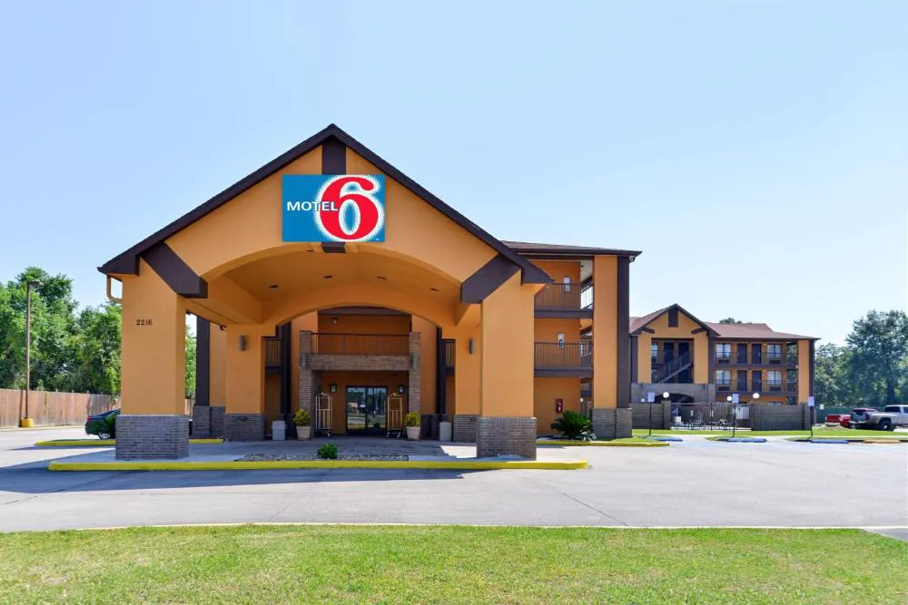 Motel 6 Lafayette, LA hotel hero