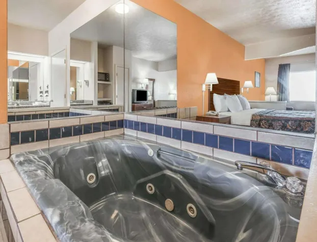 Quality Inn Georgetown North hotel detail image 3