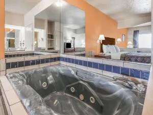 Quality Inn Georgetown North hotel detail image 3