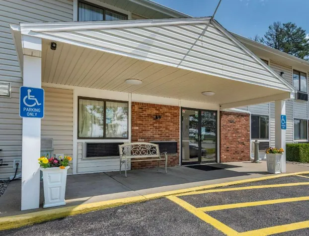 Quality Inn hotel detail image 3