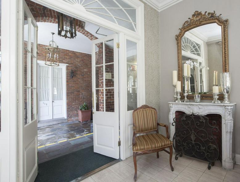 Chateau Hotel hotel detail image 1