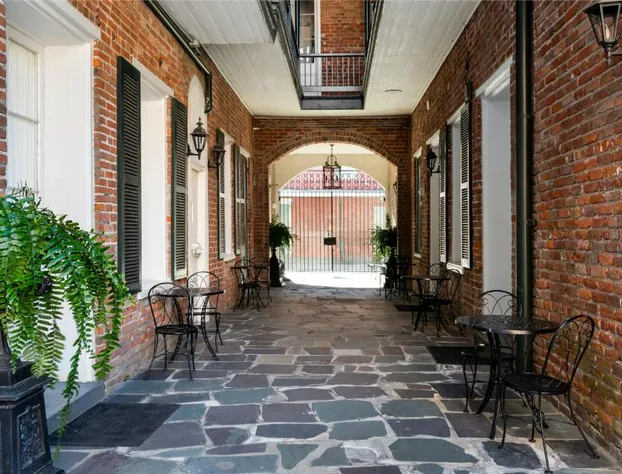 Chateau Hotel hotel detail image 1