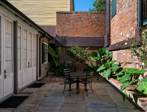 Chateau Hotel hotel detail image 3