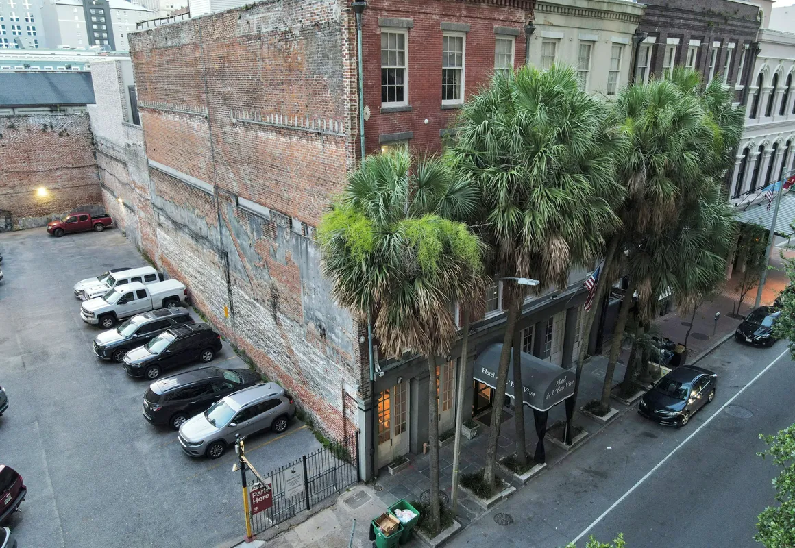 Hotel de L'Eau Vive hotel hero