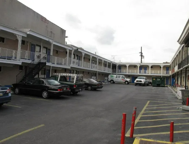 Motel 6 Baltimore, MD hotel detail image 1