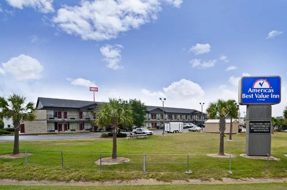 Americas Best Value Inn West Monroe hotel hero