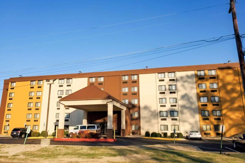 Comfort Inn Oxon Hill - National Harbor hotel hero