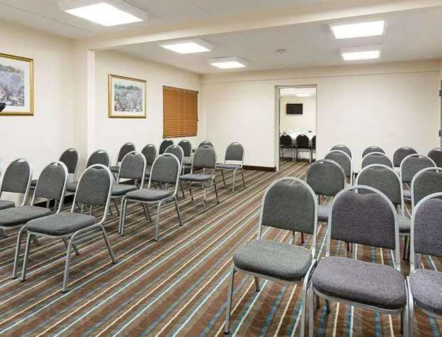 Comfort Inn Oxon Hill - National Harbor hotel detail image 2