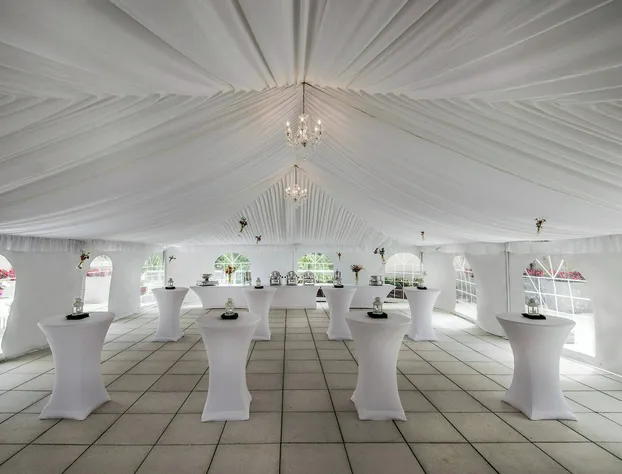 Courtyard by Marriott Bethesda/Chevy Chase hotel detail image 2