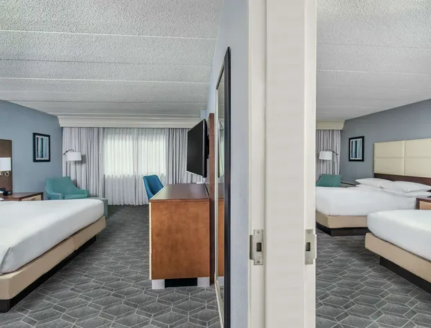 DoubleTree by Hilton Columbia hotel detail image 4