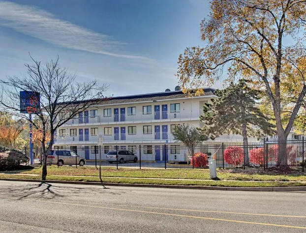 Motel 6 Capitol Heights, MD - Washington hotel detail image 3