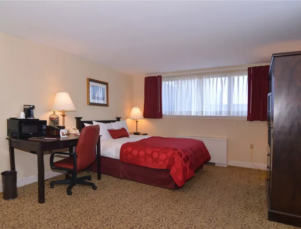 Ramada by Wyndham Seekonk Providence Area hotel detail image 4
