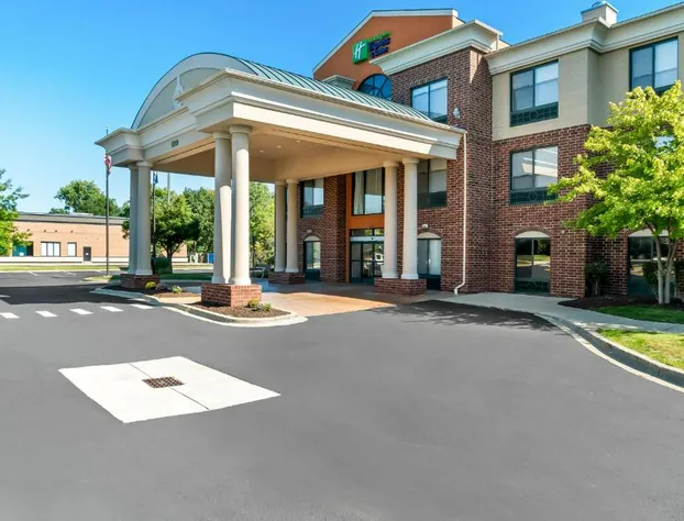 Holiday Inn Express Hotel & Suites Detroit-Novi by IHG hotel detail image 1