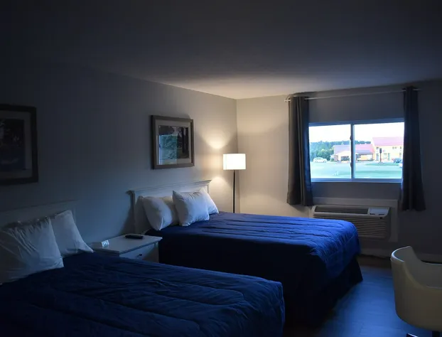 Lake Cadillac Resort hotel detail image 4