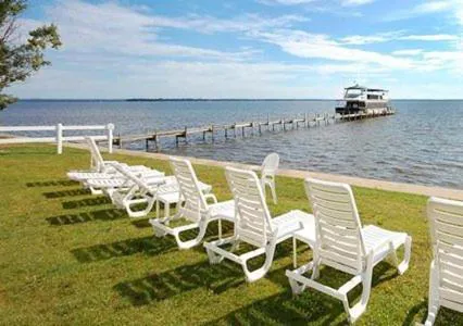 Lakeside Resort and Conference Center hotel detail image 1