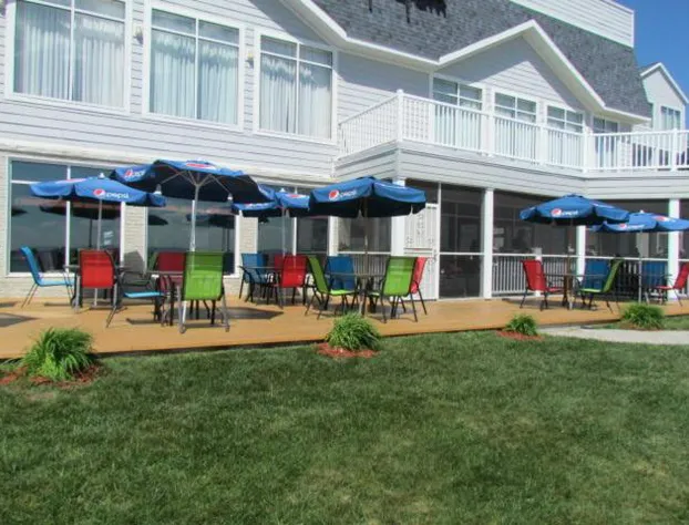 Lakeside Resort and Conference Center hotel detail image 4