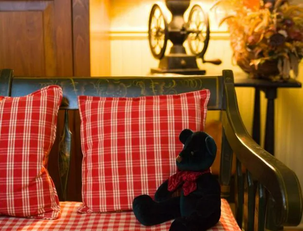 The Stockbridge Country Inn Closest B&B to Norman Rockwell Museum and Chesterwood hotel detail image 3