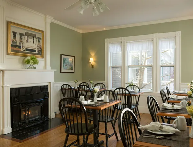 Brass Lantern Inn hotel detail image 3