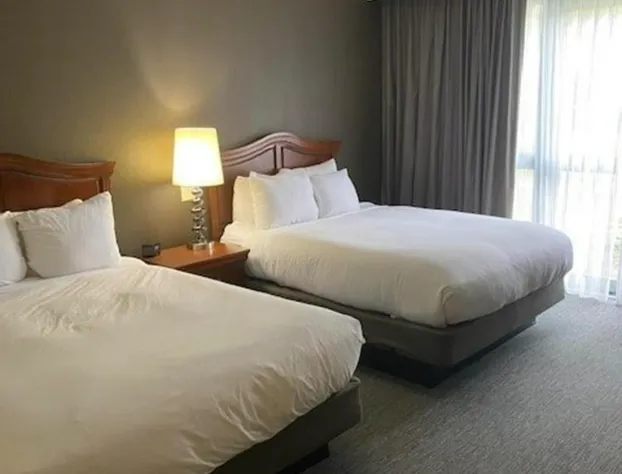 DoubleTree by Hilton Detroit Novi hotel detail image 3