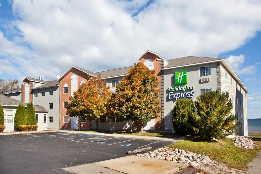 Holiday Inn Express St. Ignace-Lake Front by IHG hotel hero